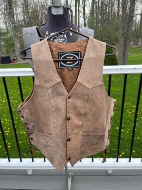 Men's Brown Leather Vest - Size 42